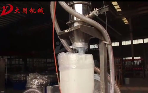 真空上料機發(fā)貨前車間試機